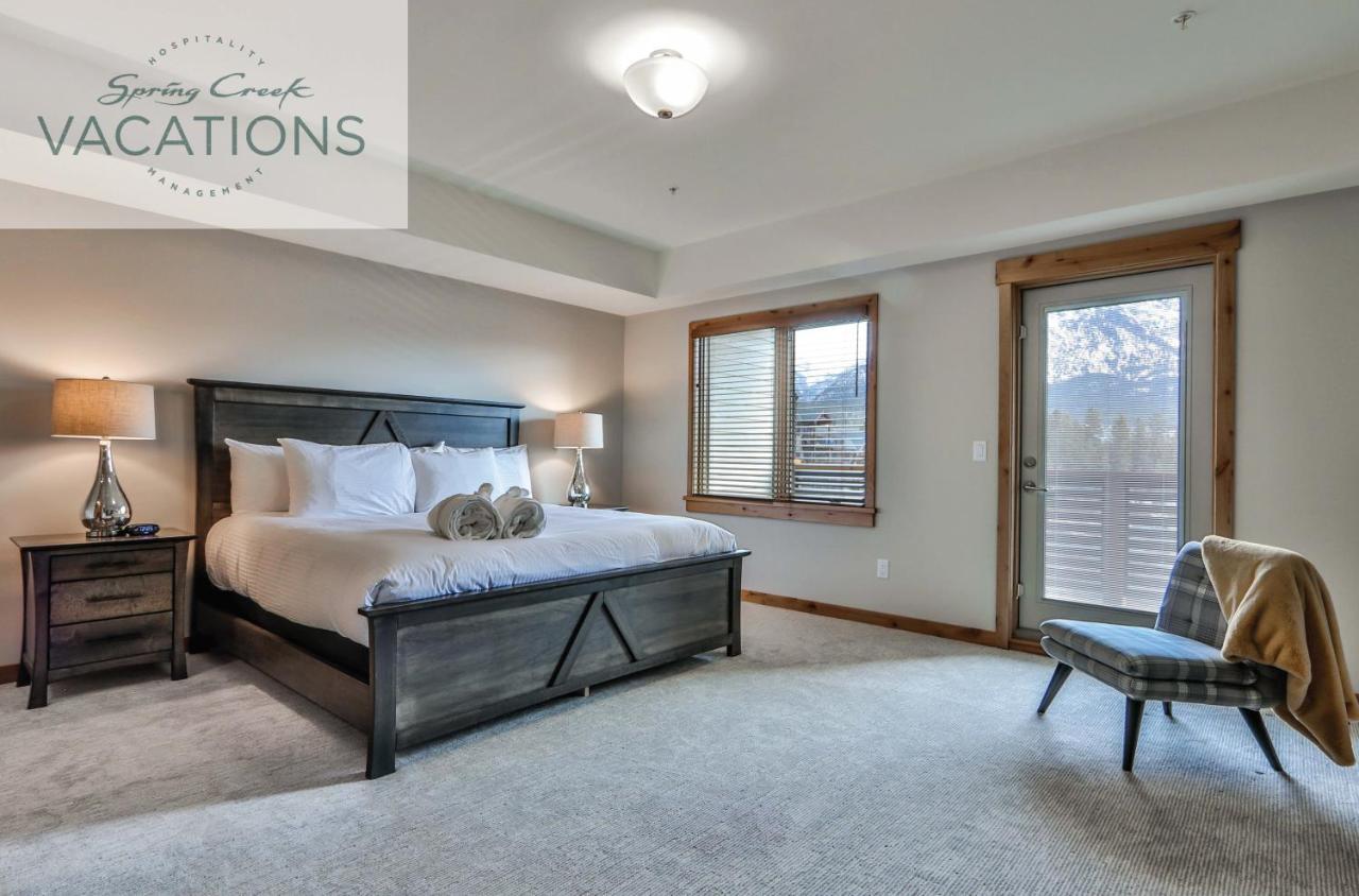 White Spruce Lodge By Spring Creek Vacations Кенмор Номер фото