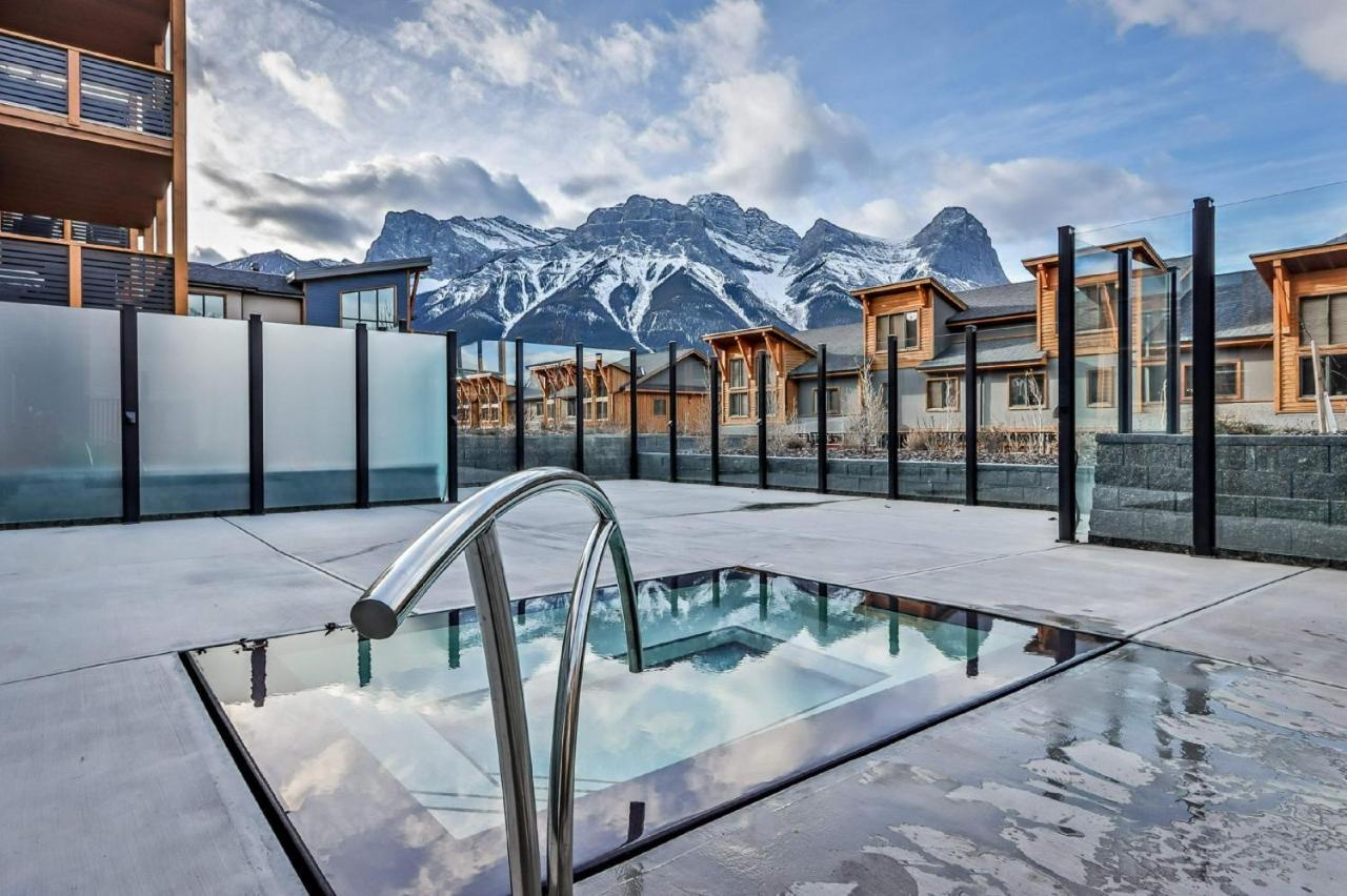 White Spruce Lodge By Spring Creek Vacations Кенмор Екстер'єр фото